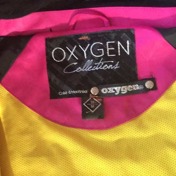 Stylish magenta ladies jacket - Picture 3 of 4